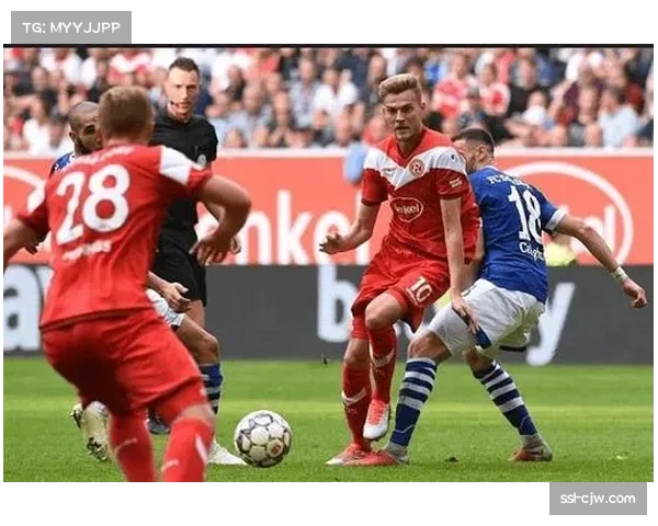 里昂客场0-2不敌克莱蒙，遭遇联赛三连败